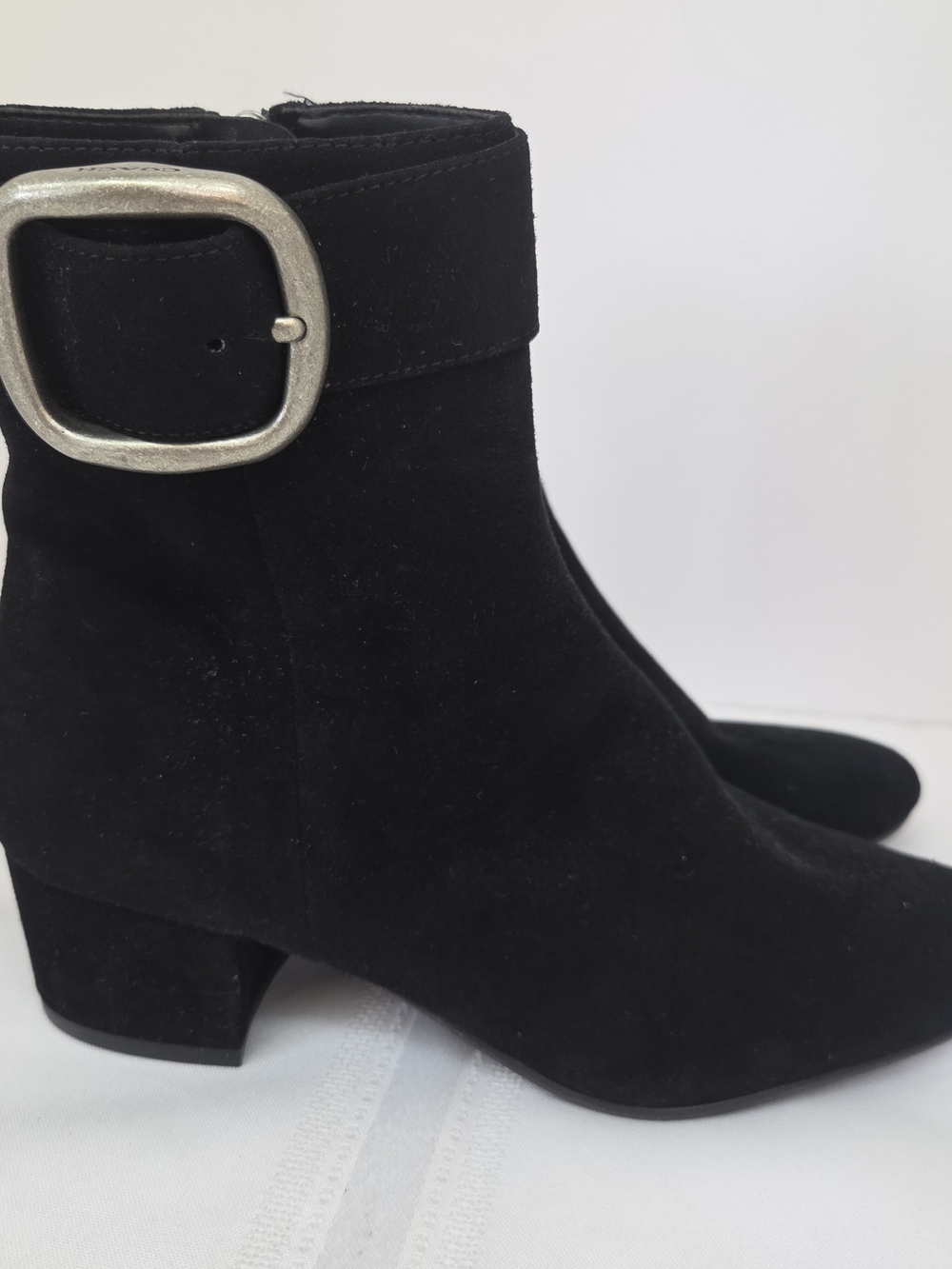 Women's Coach Cassandra G4437 Black Suede Ankle Booties with Buckle Sz 5.5 B